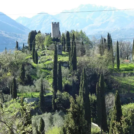 Vezio Hill House Apartman Perledo